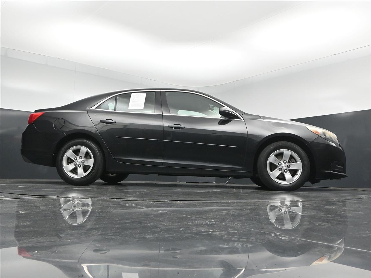 Chevrolet Malibu LS 2013