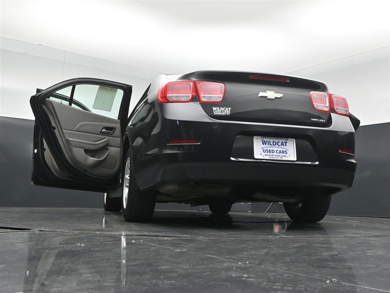 Chevrolet Malibu LS 2013