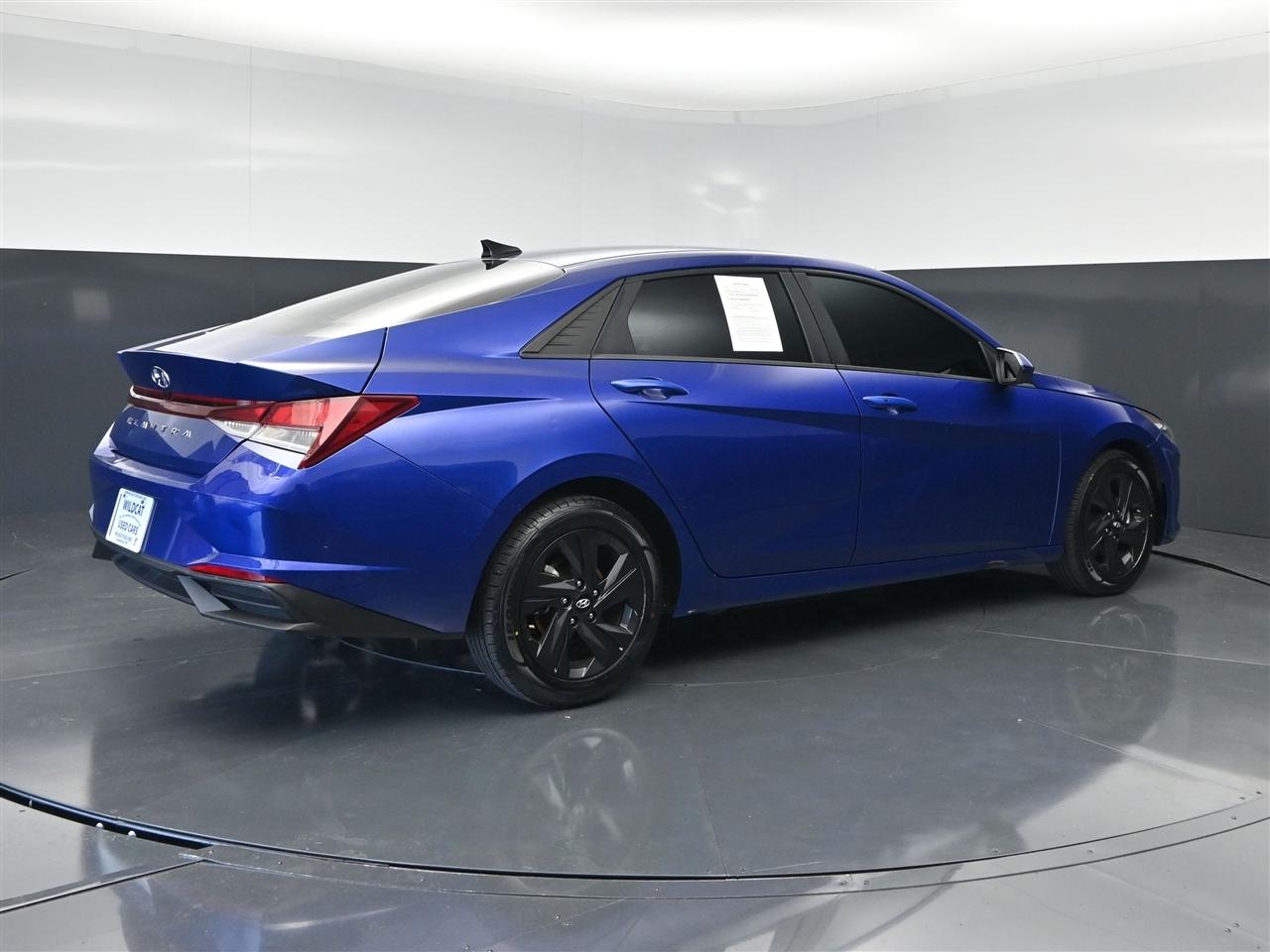 Hyundai Elantra SEL 2023
