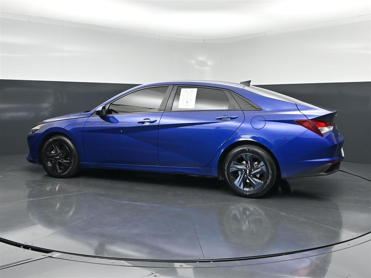 Hyundai Elantra SEL 2023