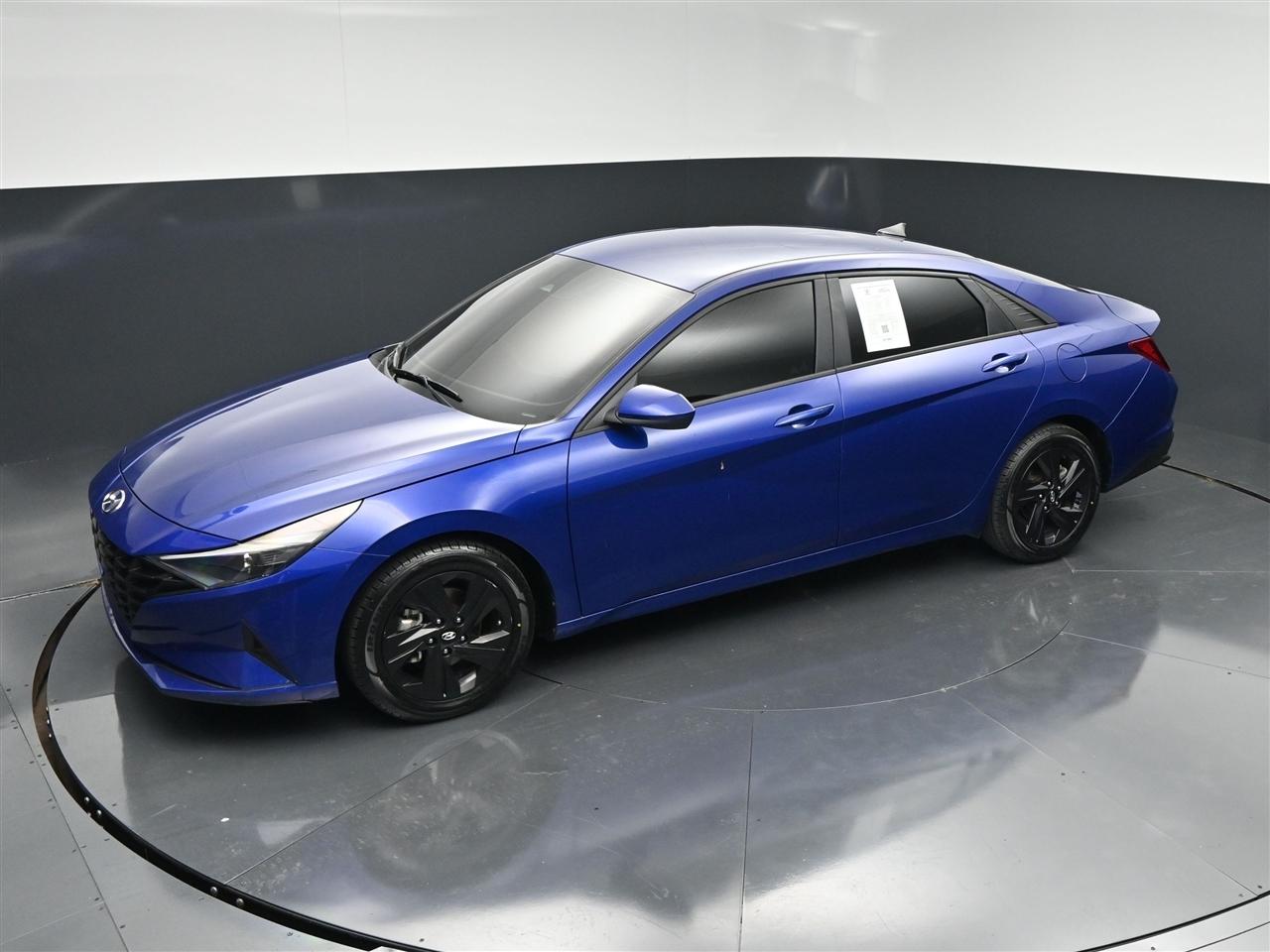 Hyundai Elantra SEL 2023