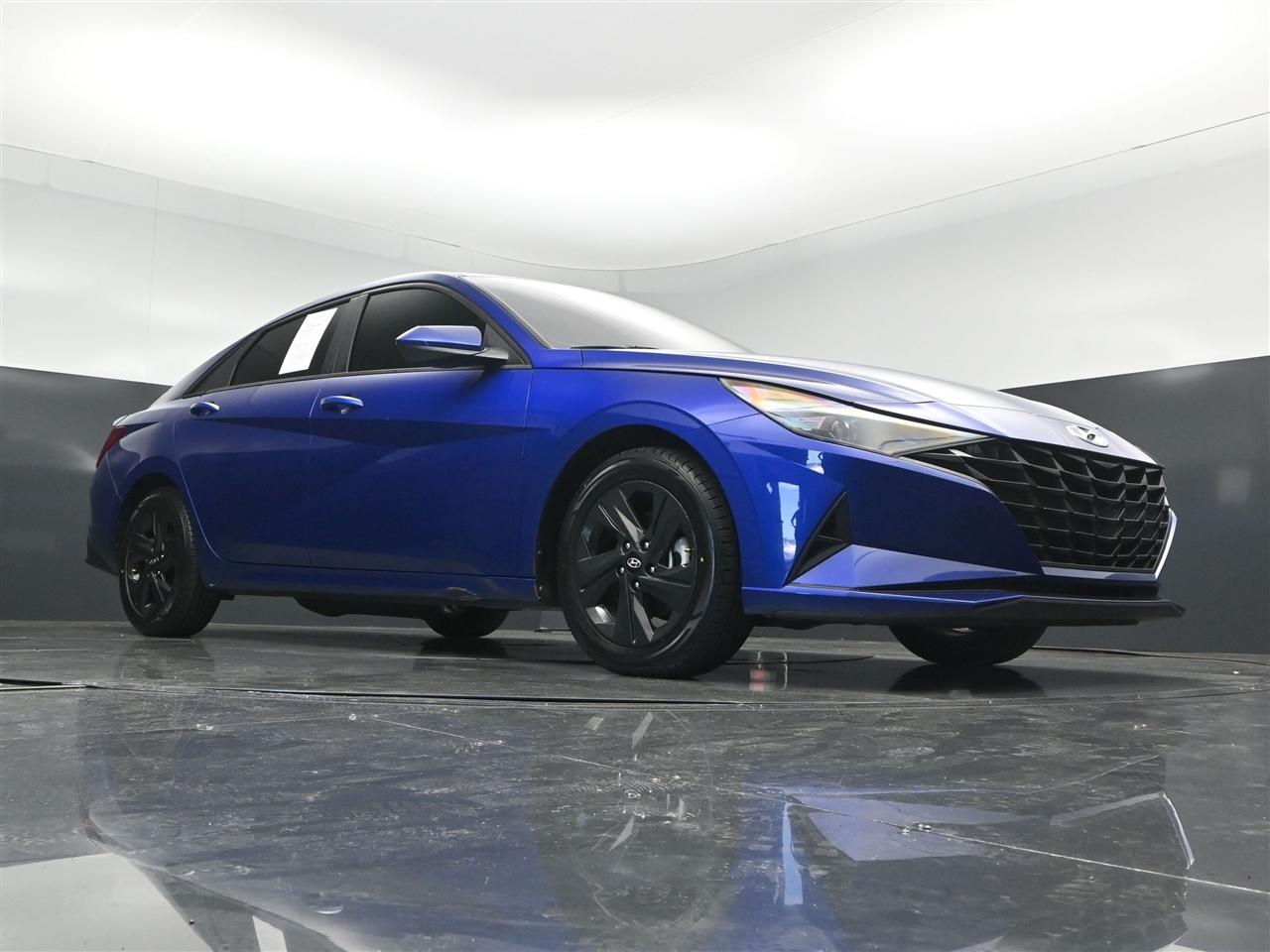 Hyundai Elantra SEL 2023