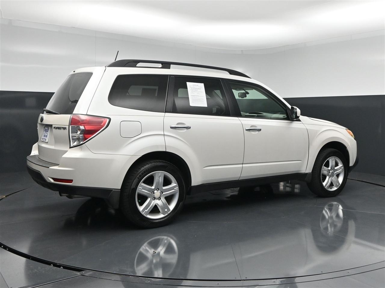 Subaru Forester 2.5X Premium 2010