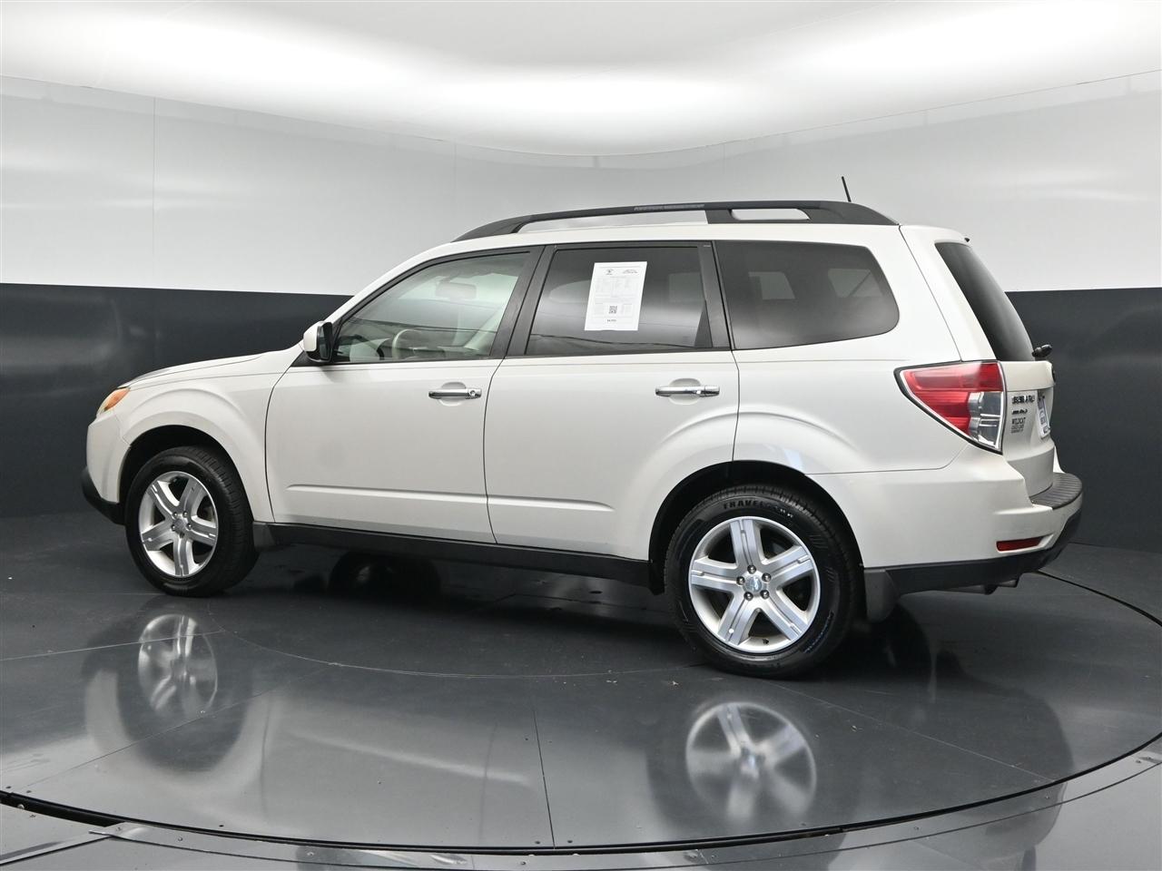 Subaru Forester 2.5X Premium 2010