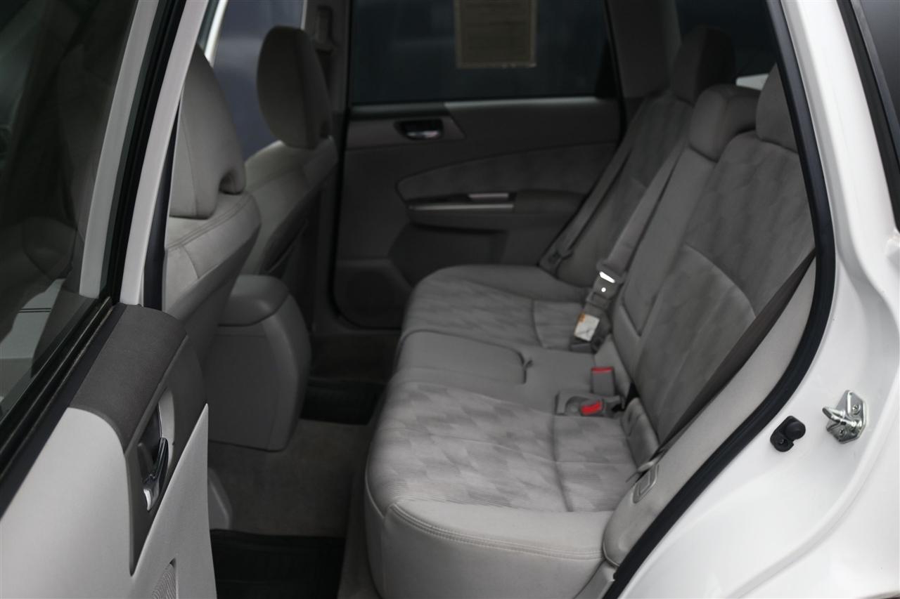 Subaru Forester 2.5X Premium 2010