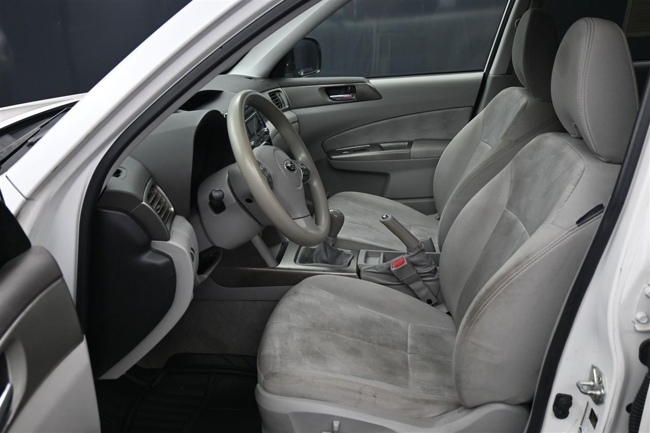 Subaru Forester 2.5X Premium 2010