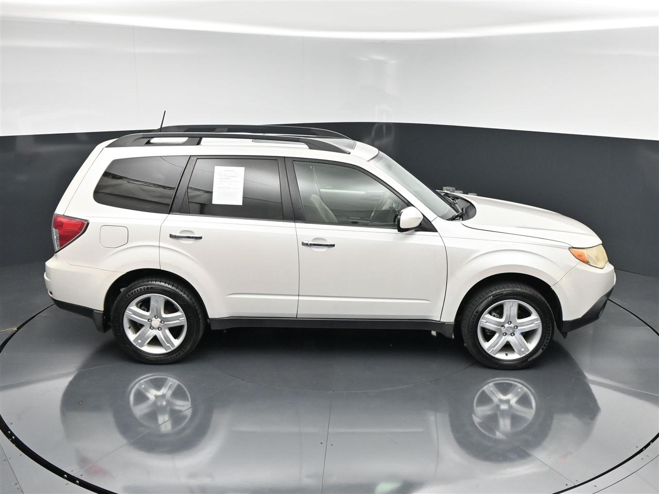 Subaru Forester 2.5X Premium 2010