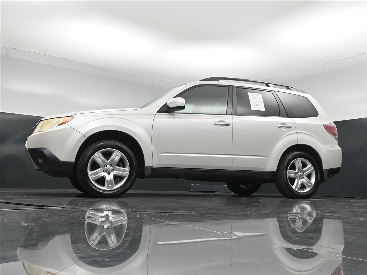 Subaru Forester 2.5X Premium 2010