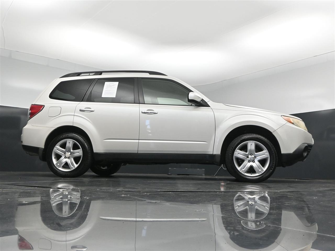Subaru Forester 2.5X Premium 2010