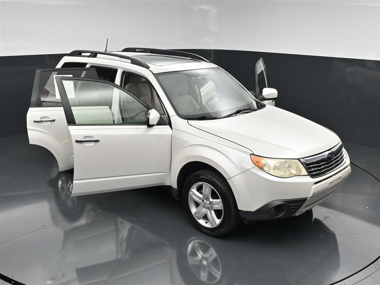 Subaru Forester 2.5X Premium 2010