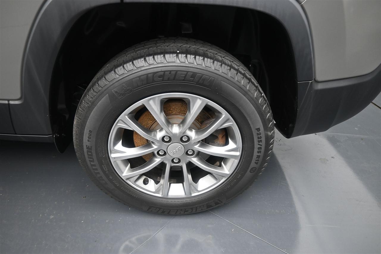 Jeep Cherokee Latitude Plus 4WD 2019