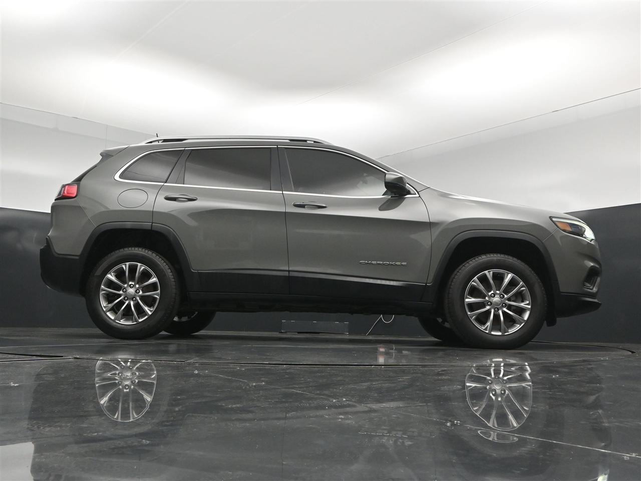 Jeep Cherokee Latitude Plus 4WD 2019