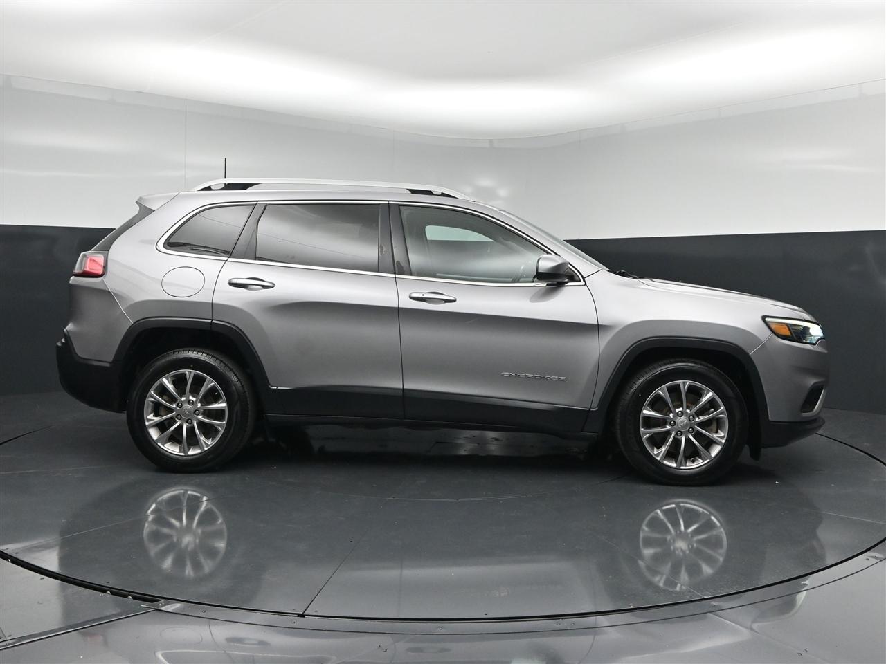 Jeep Cherokee Latitude Plus FWD 2019