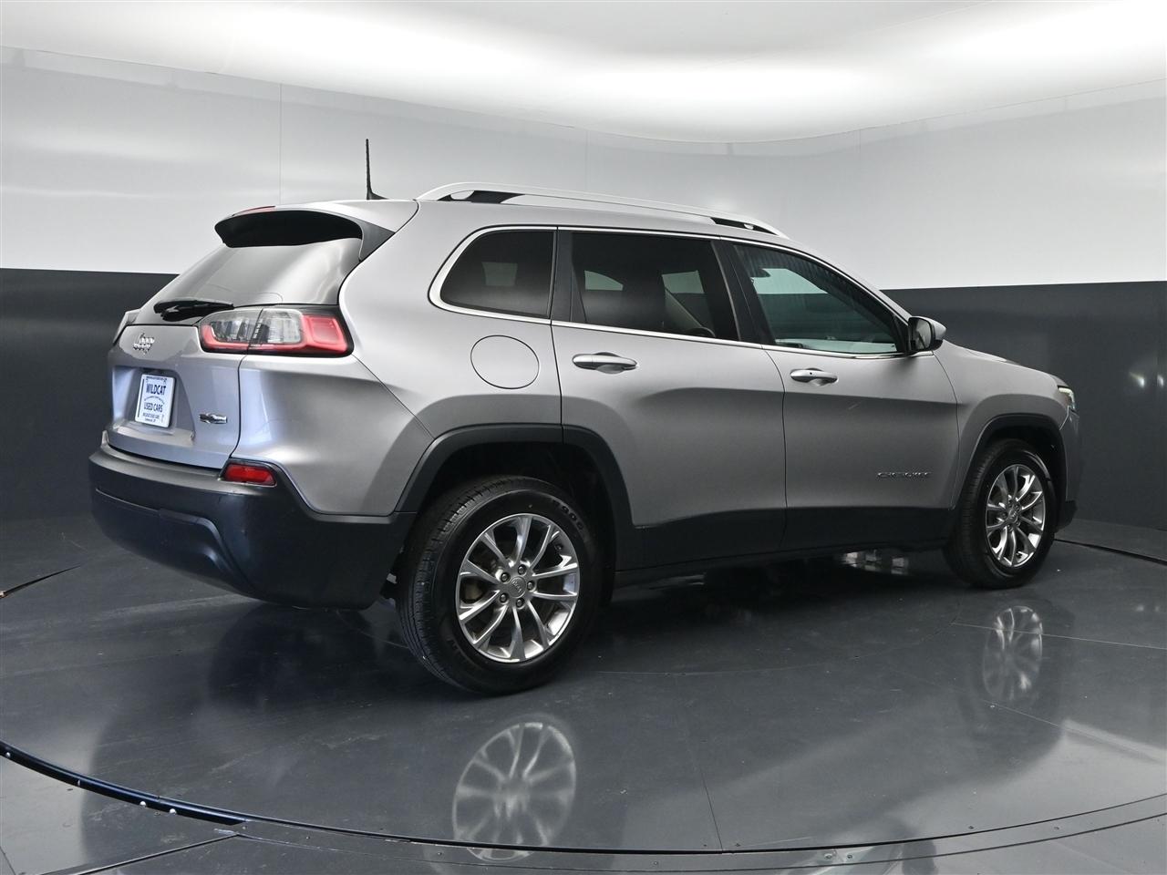 Jeep Cherokee Latitude Plus FWD 2019