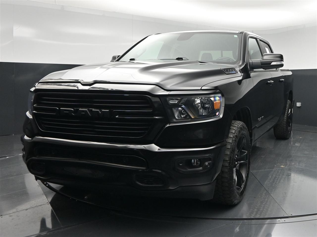 RAM 1500 Big Horn Crew Cab SWB 4WD 2021