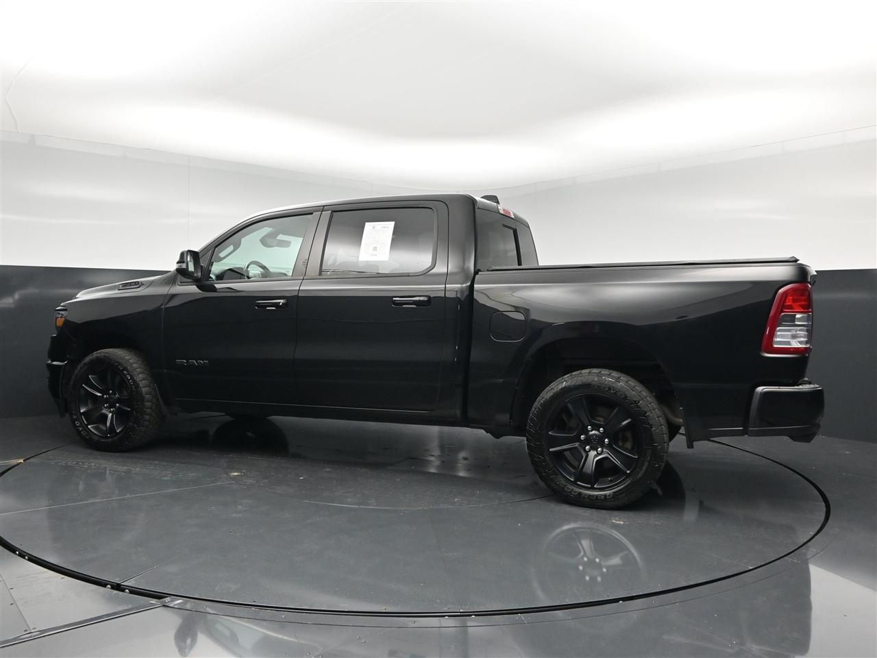 RAM 1500 Big Horn Crew Cab SWB 4WD 2021