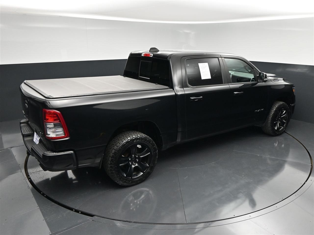 RAM 1500 Big Horn Crew Cab SWB 4WD 2021