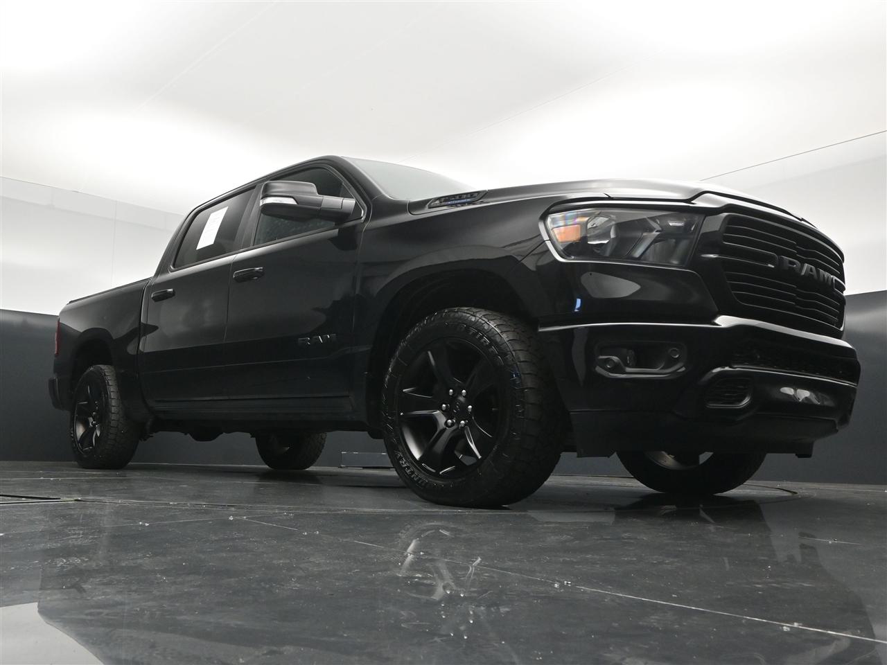 RAM 1500 Big Horn Crew Cab SWB 4WD 2021