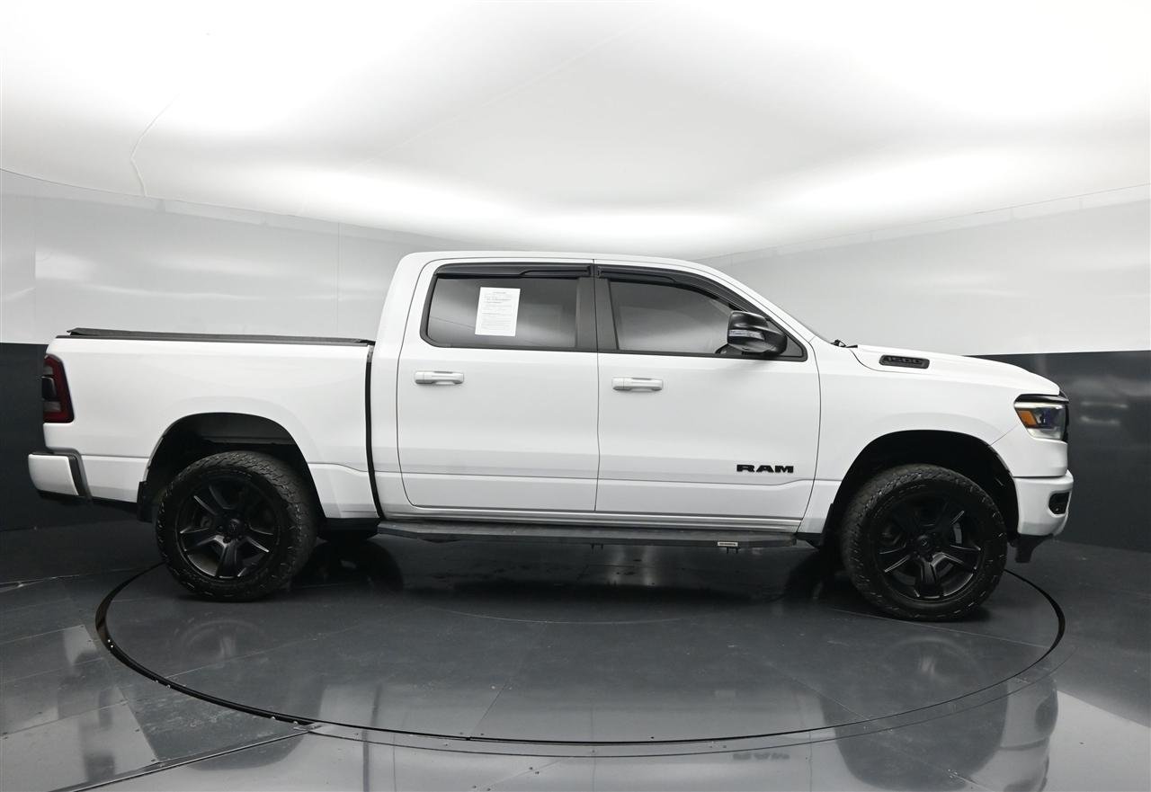 RAM 1500 Big Horn Crew Cab SWB 4WD 2021