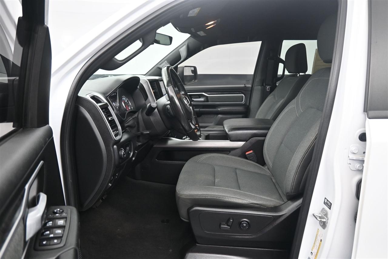 RAM 1500 Big Horn Crew Cab SWB 4WD 2021