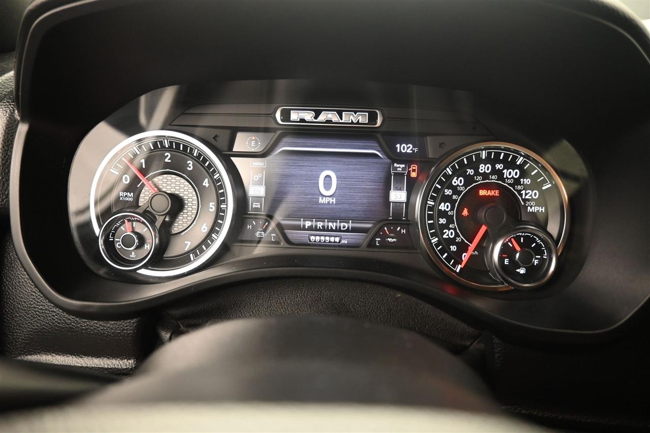 RAM 1500 Big Horn Crew Cab SWB 4WD 2021