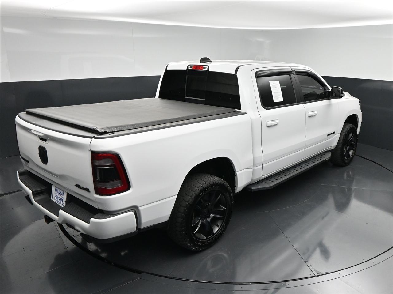 RAM 1500 Big Horn Crew Cab SWB 4WD 2021