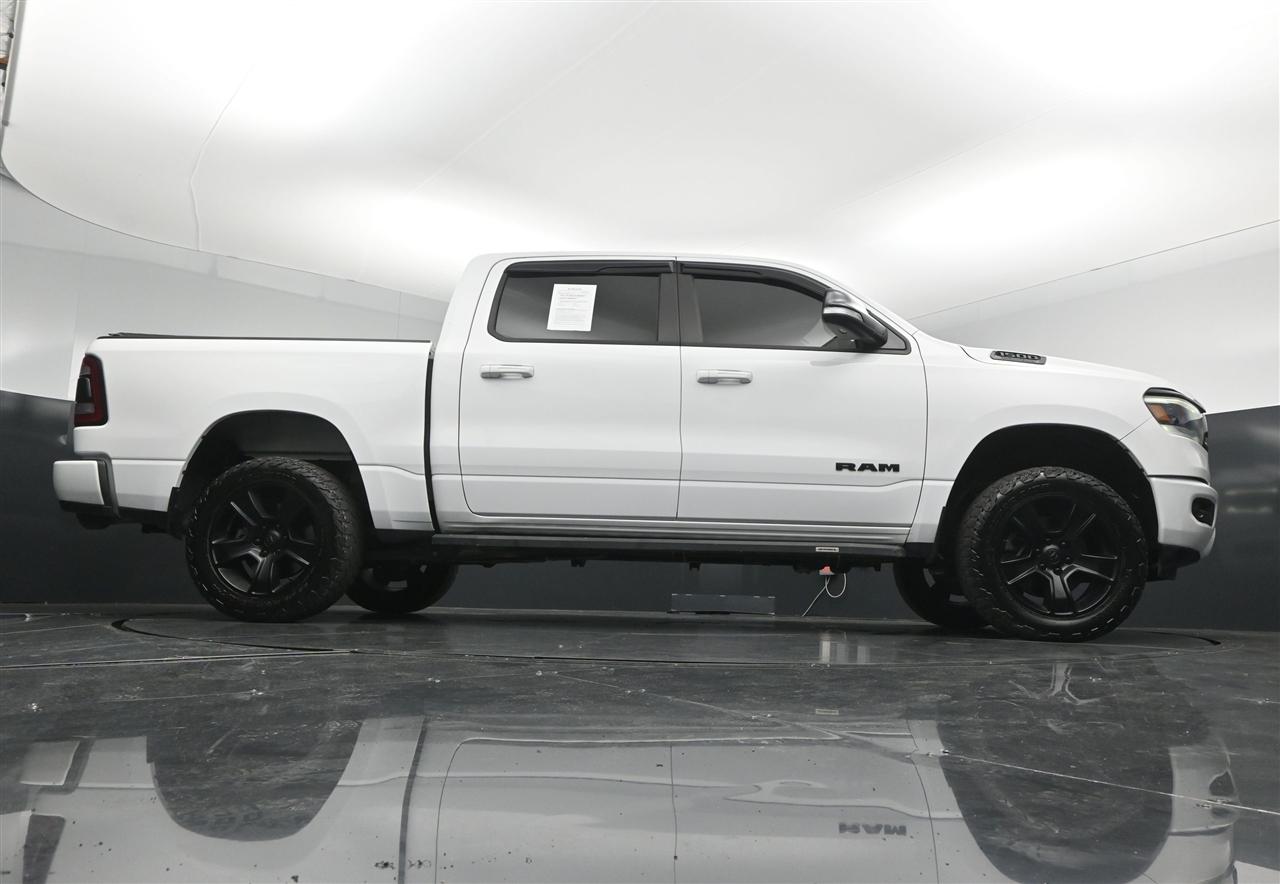RAM 1500 Big Horn Crew Cab SWB 4WD 2021
