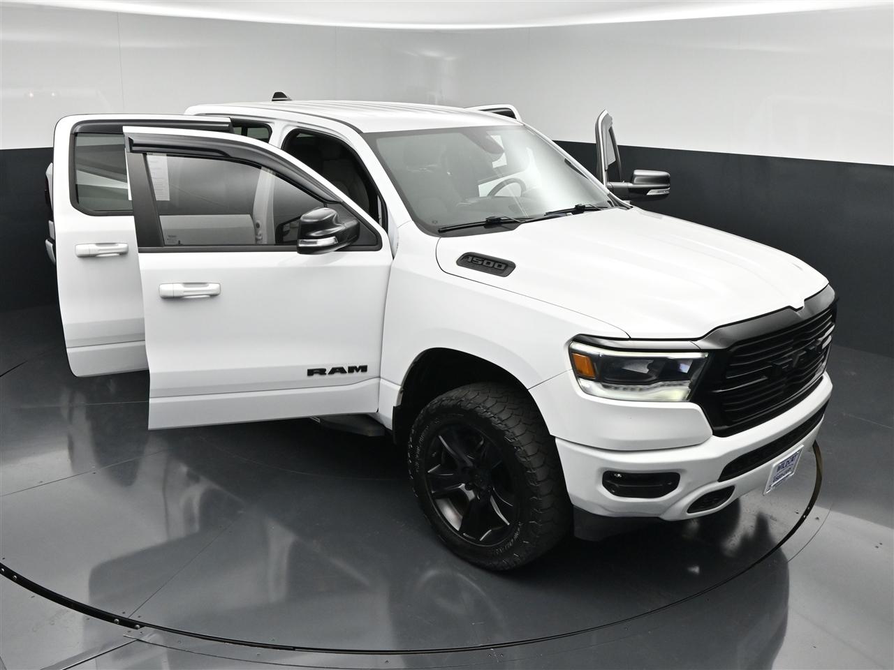 RAM 1500 Big Horn Crew Cab SWB 4WD 2021