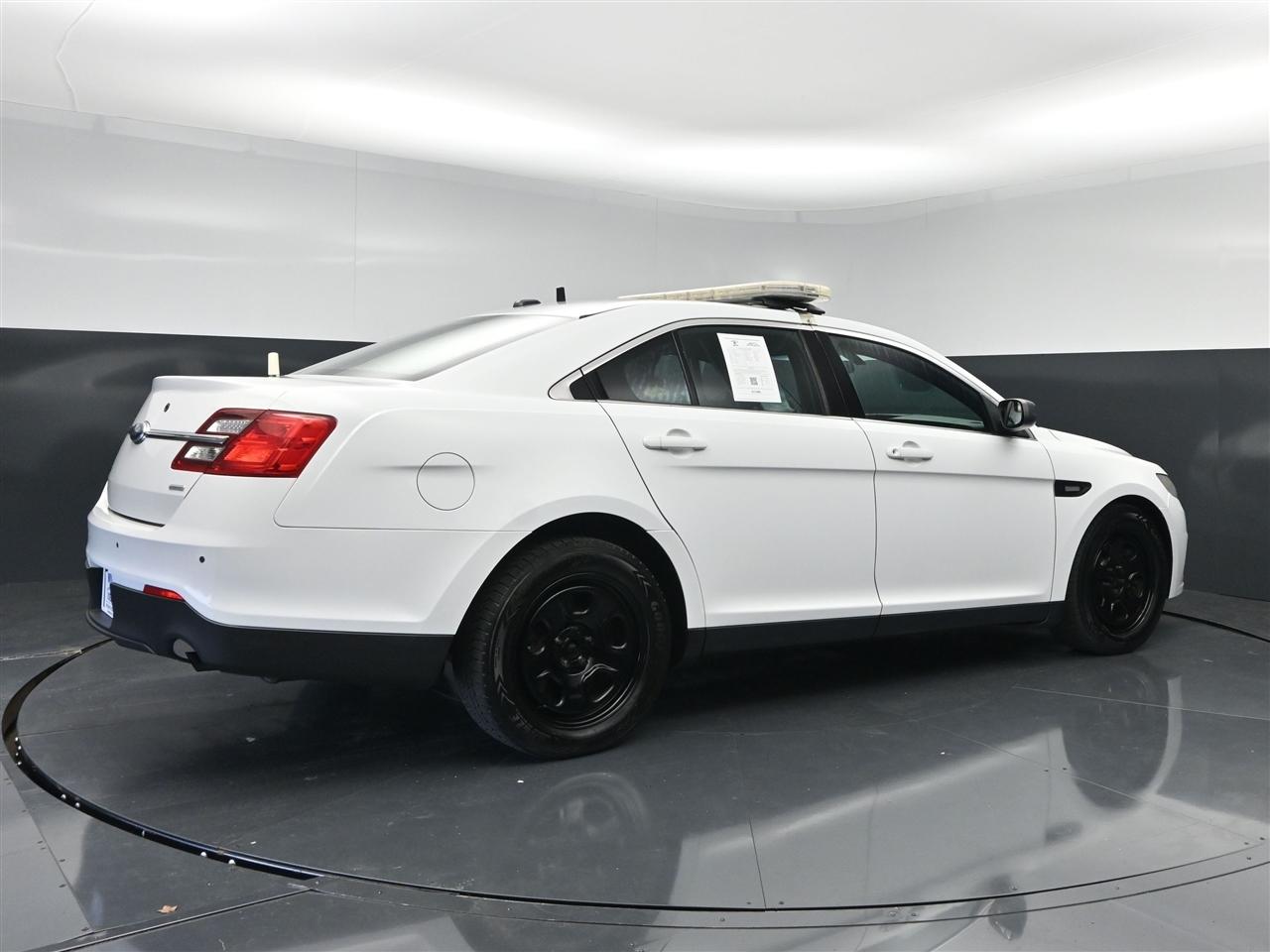 Ford Taurus Police AWD 2015