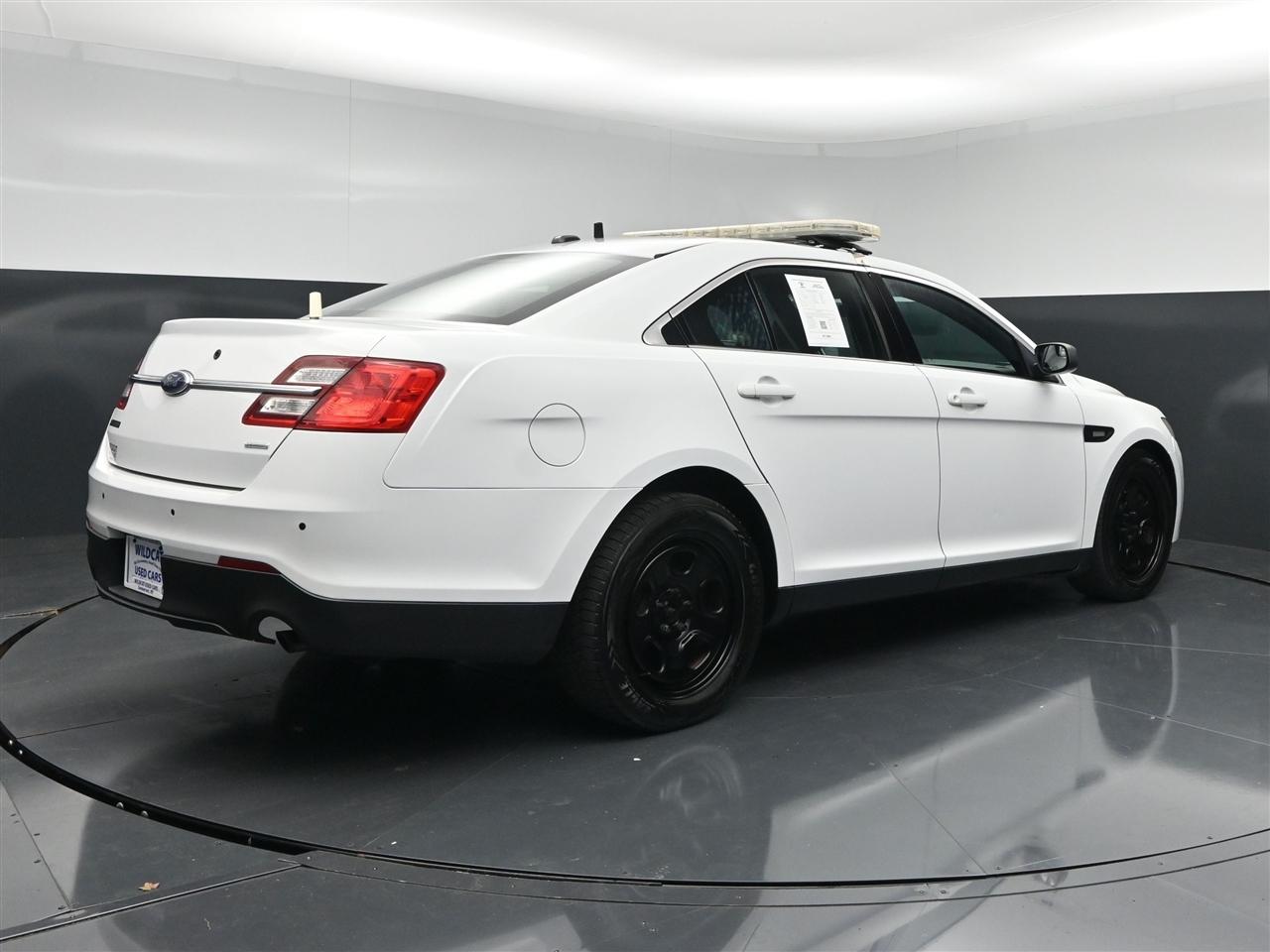 Ford Taurus Police AWD 2015