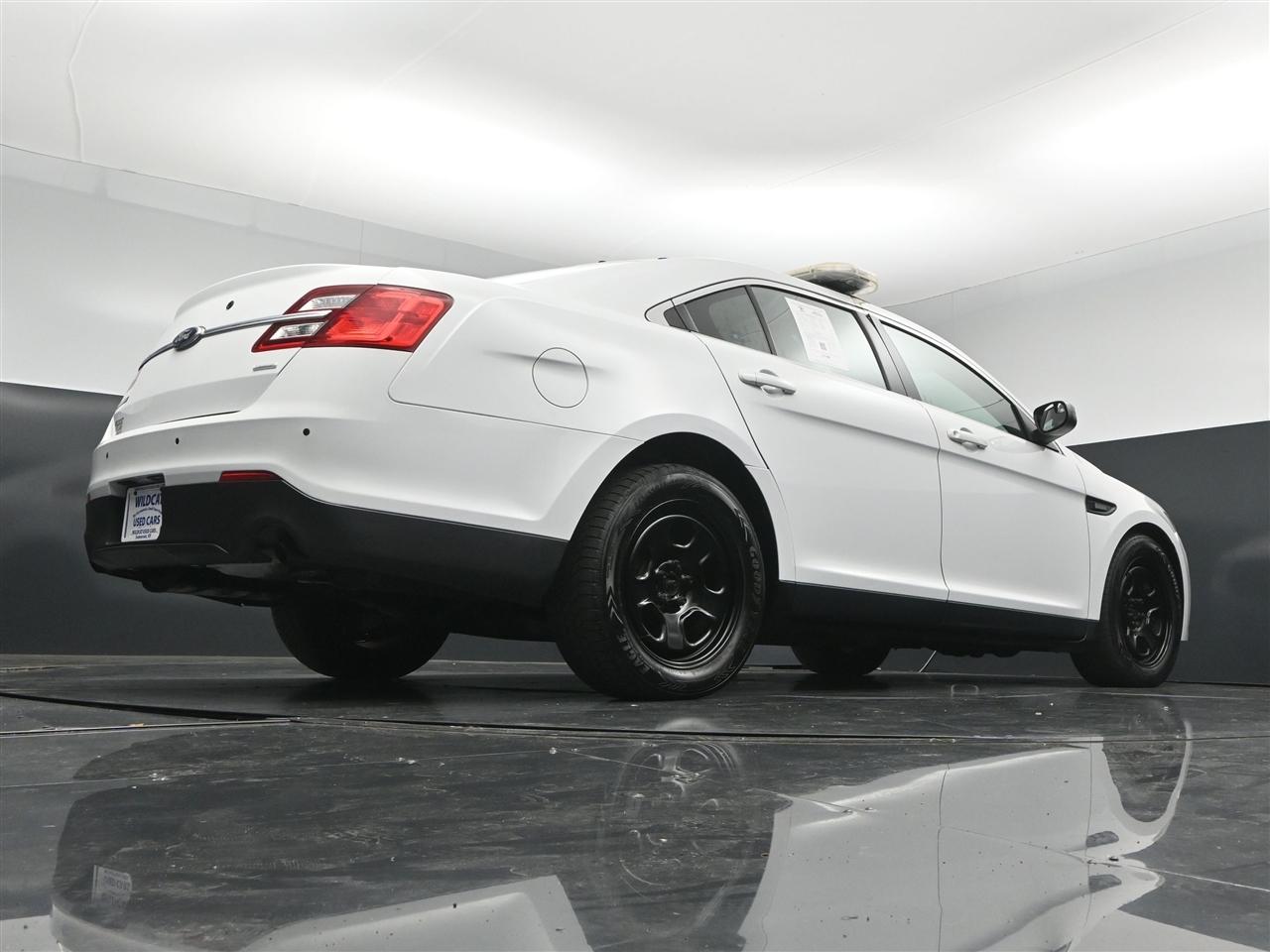 Ford Taurus Police AWD 2015