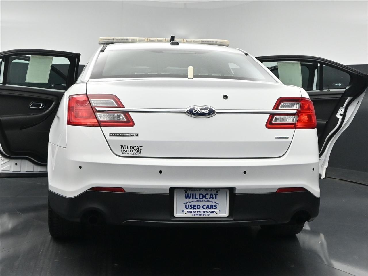 Ford Taurus Police AWD 2015