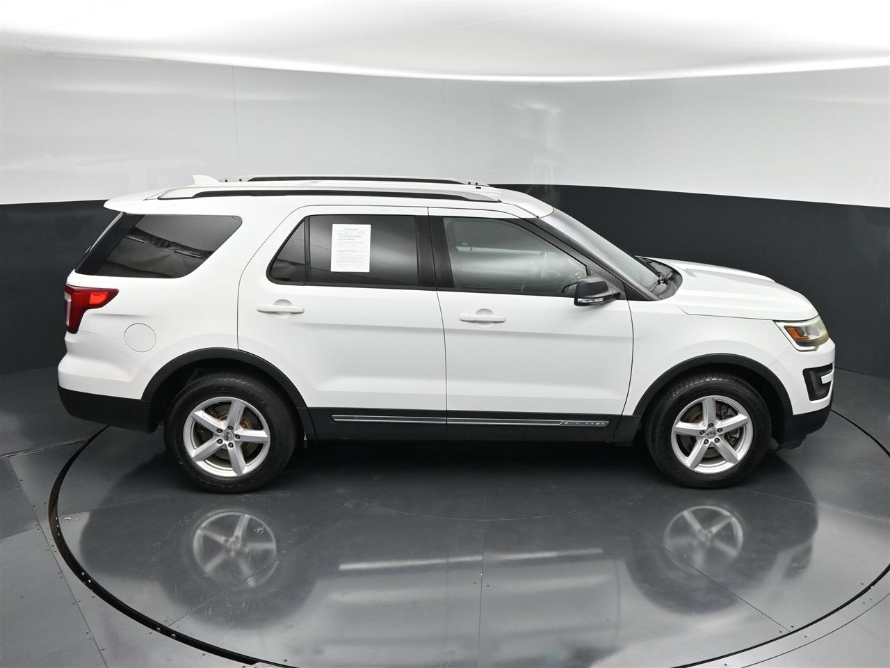 Ford Explorer XLT 4WD 2016
