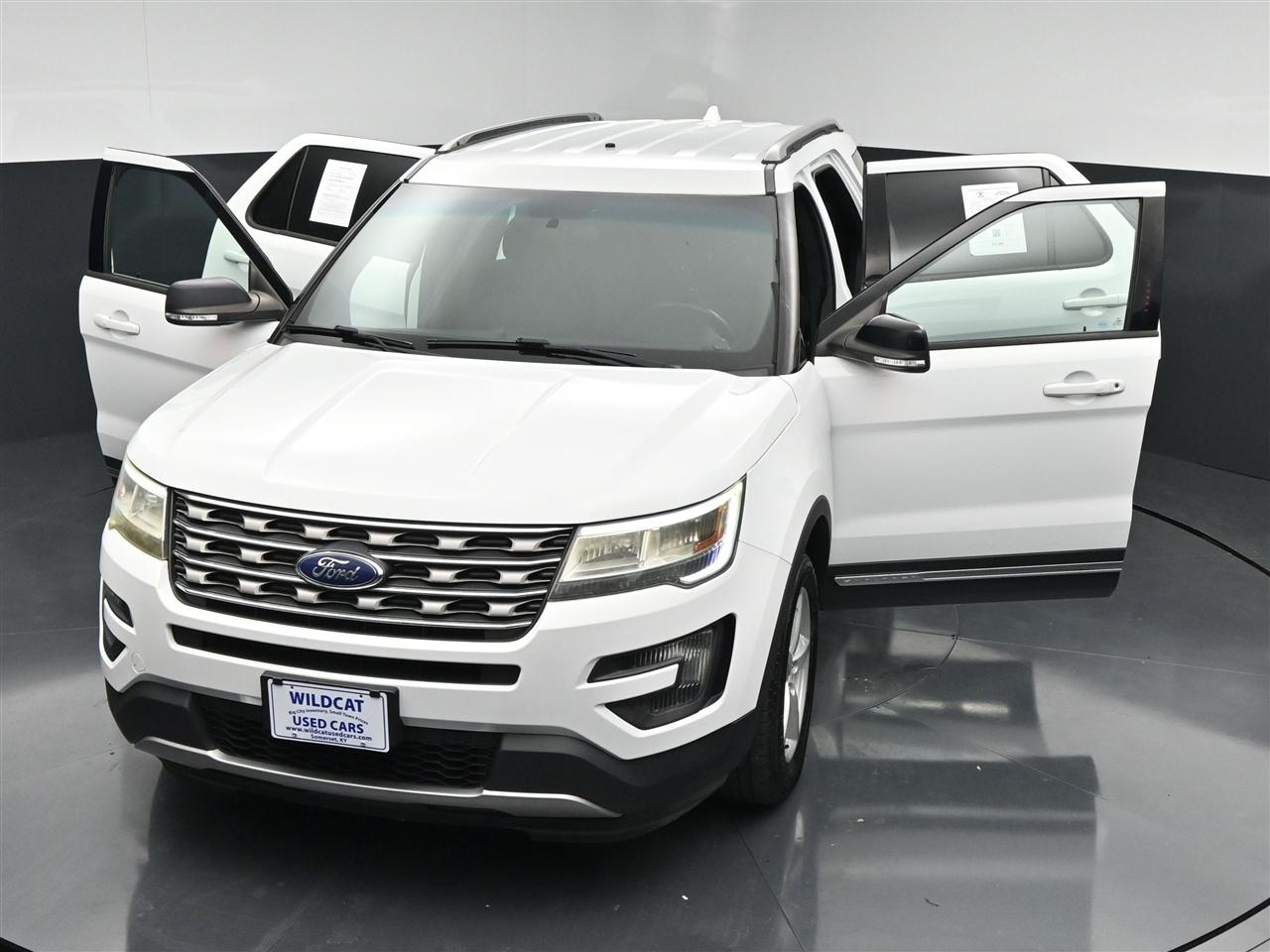 Ford Explorer XLT 4WD 2016