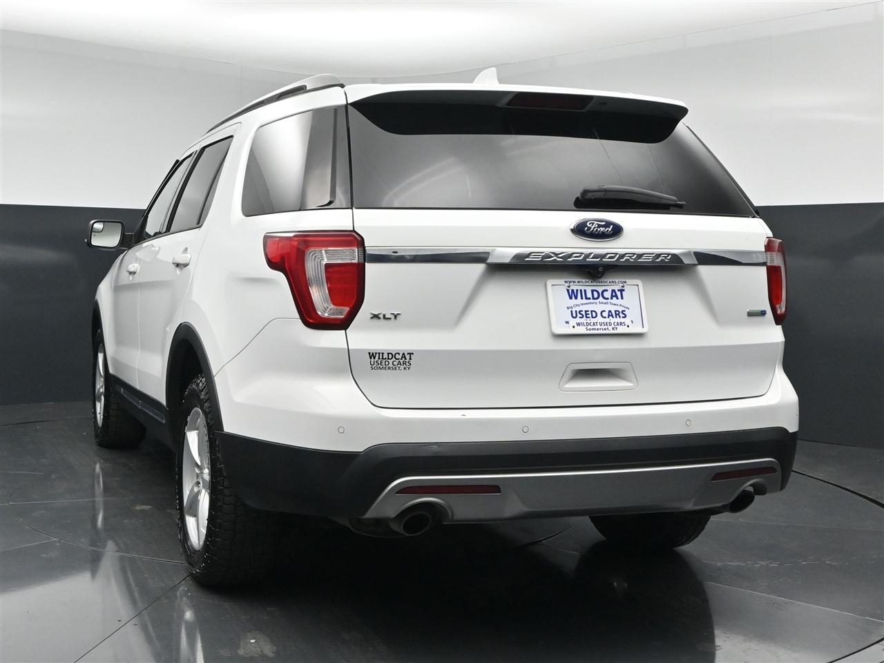 Ford Explorer XLT 4WD 2016