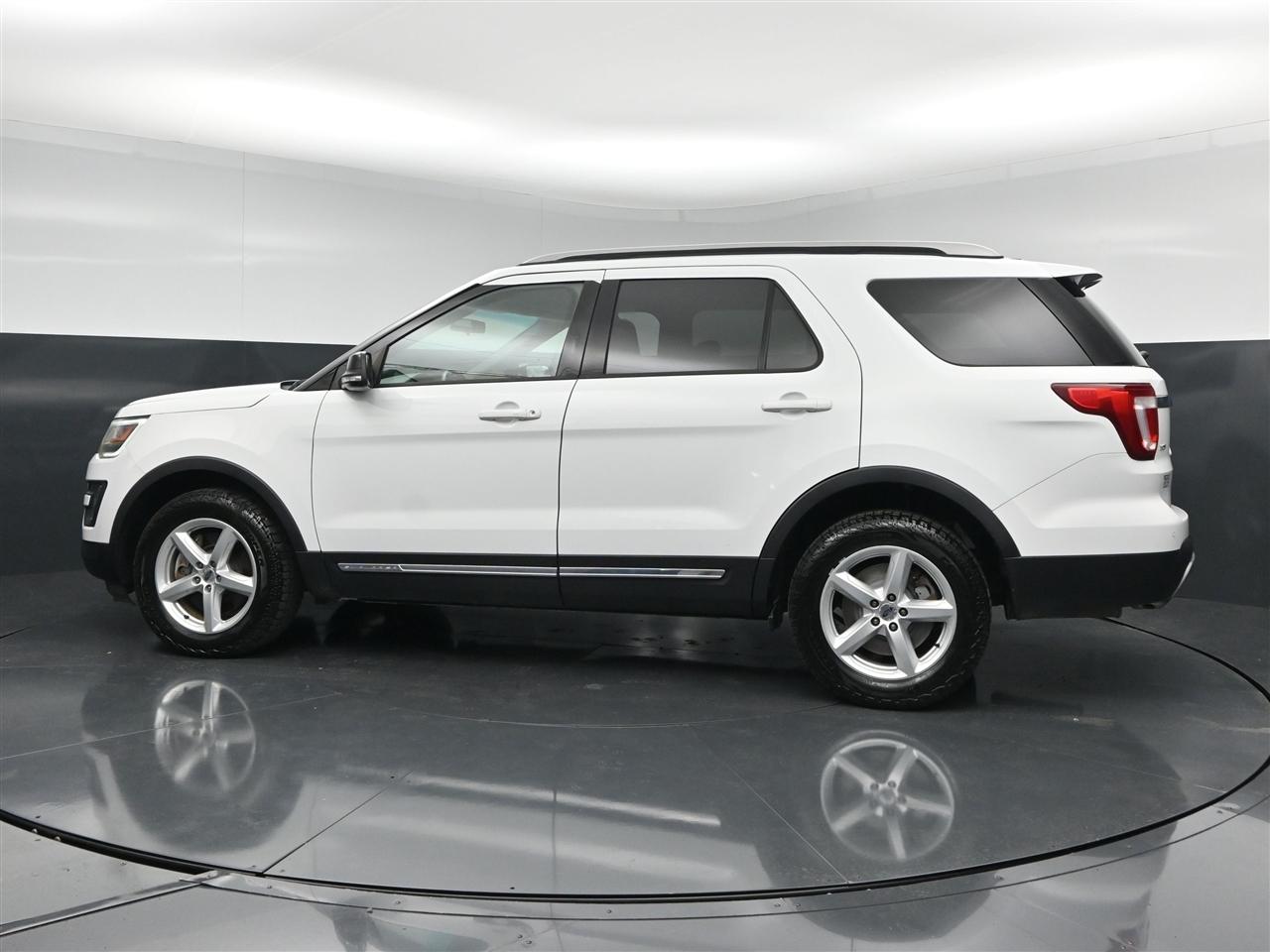 Ford Explorer XLT 4WD 2016