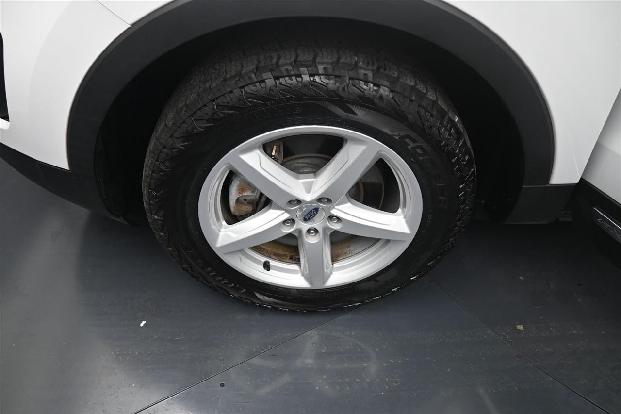 Ford Explorer XLT 4WD 2016