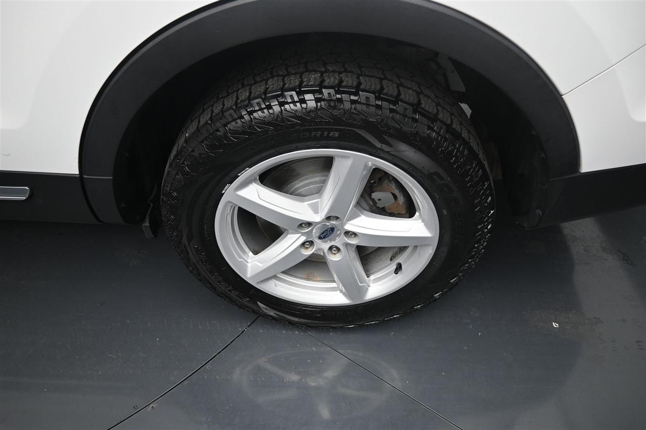 Ford Explorer XLT 4WD 2016