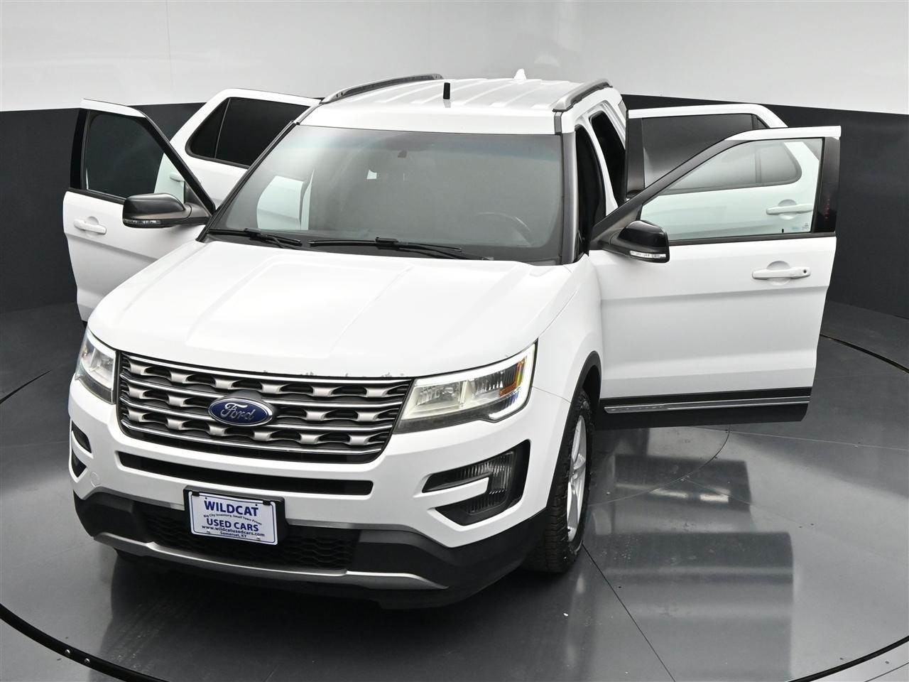 Ford Explorer XLT 4WD 2016