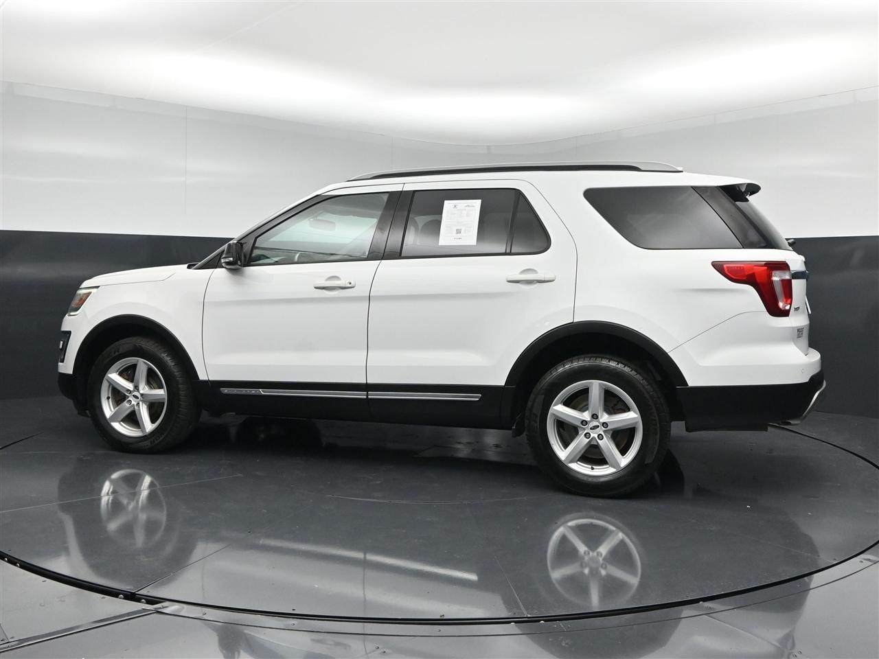 Ford Explorer XLT 4WD 2017