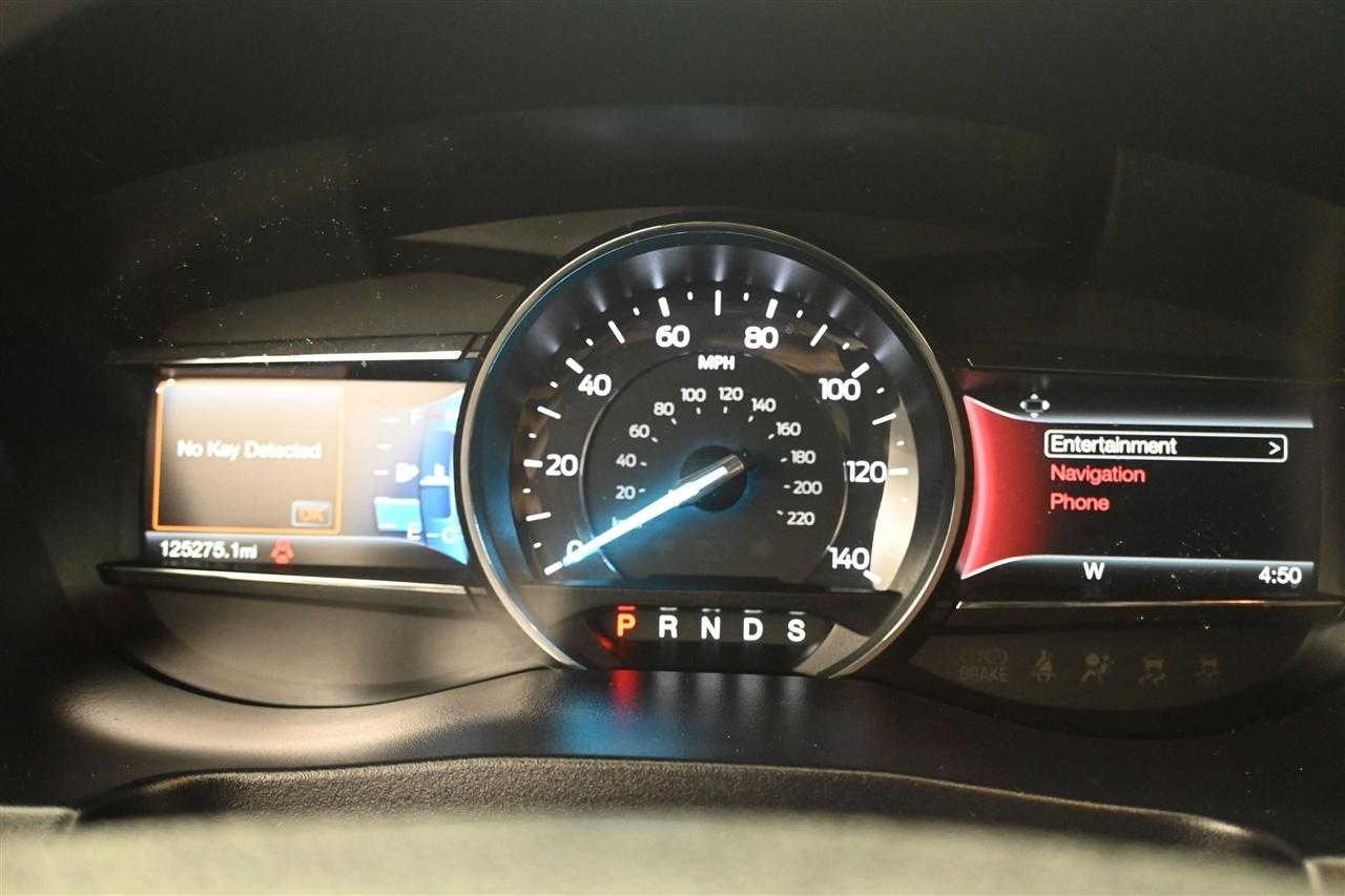 Ford Explorer XLT 4WD 2017