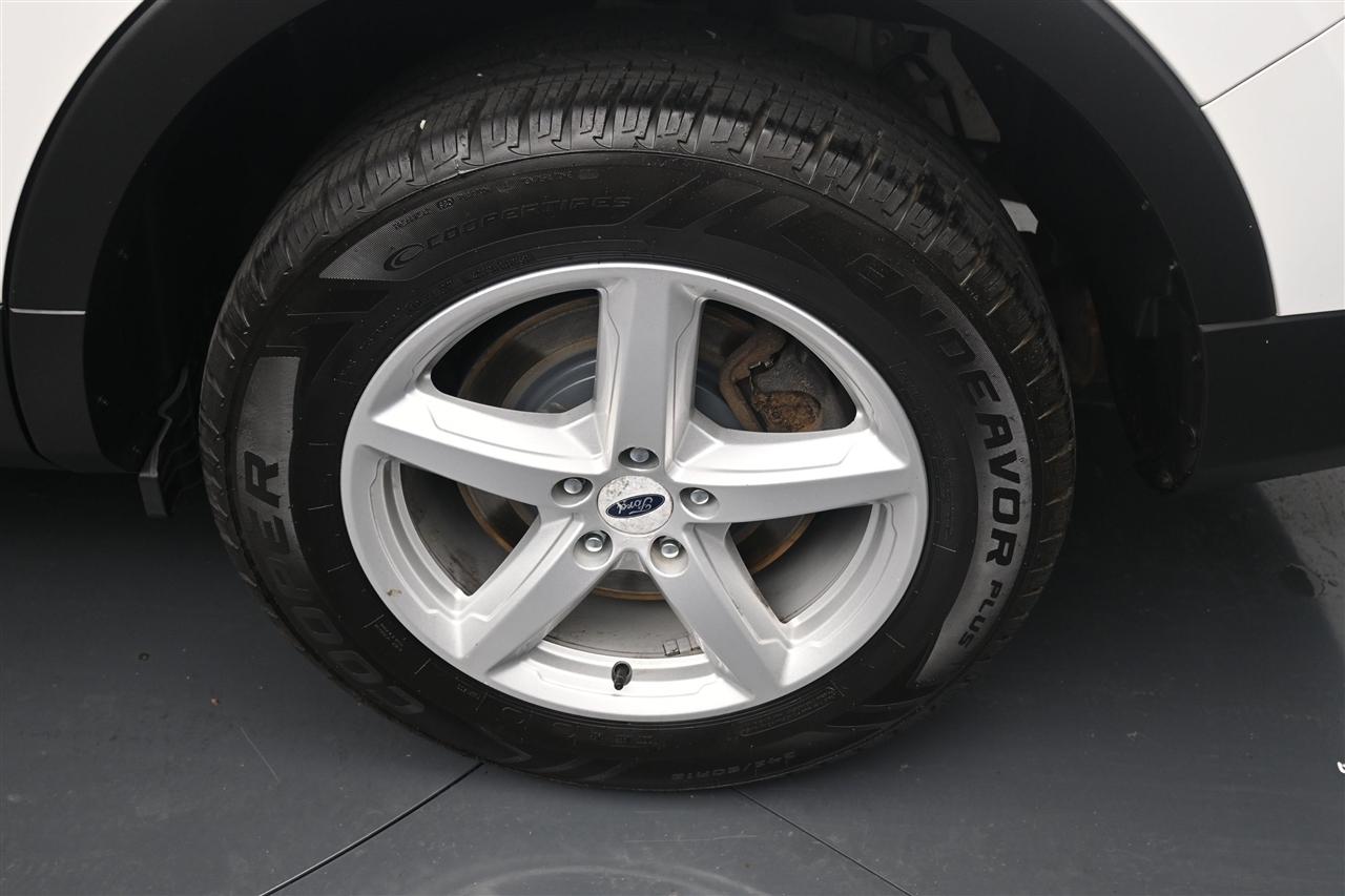 Ford Explorer XLT 4WD 2017