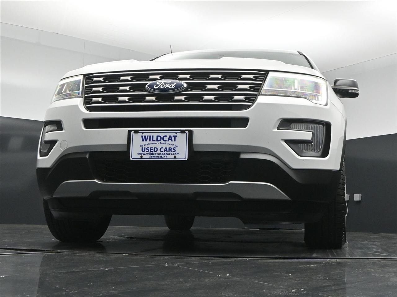 Ford Explorer XLT 4WD 2017