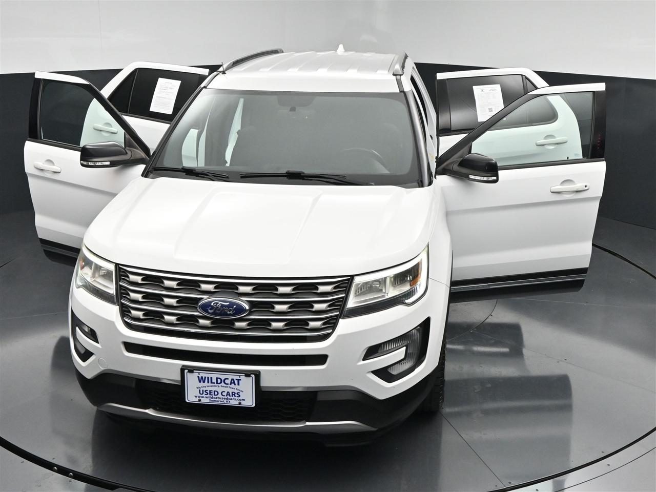 Ford Explorer XLT 4WD 2017