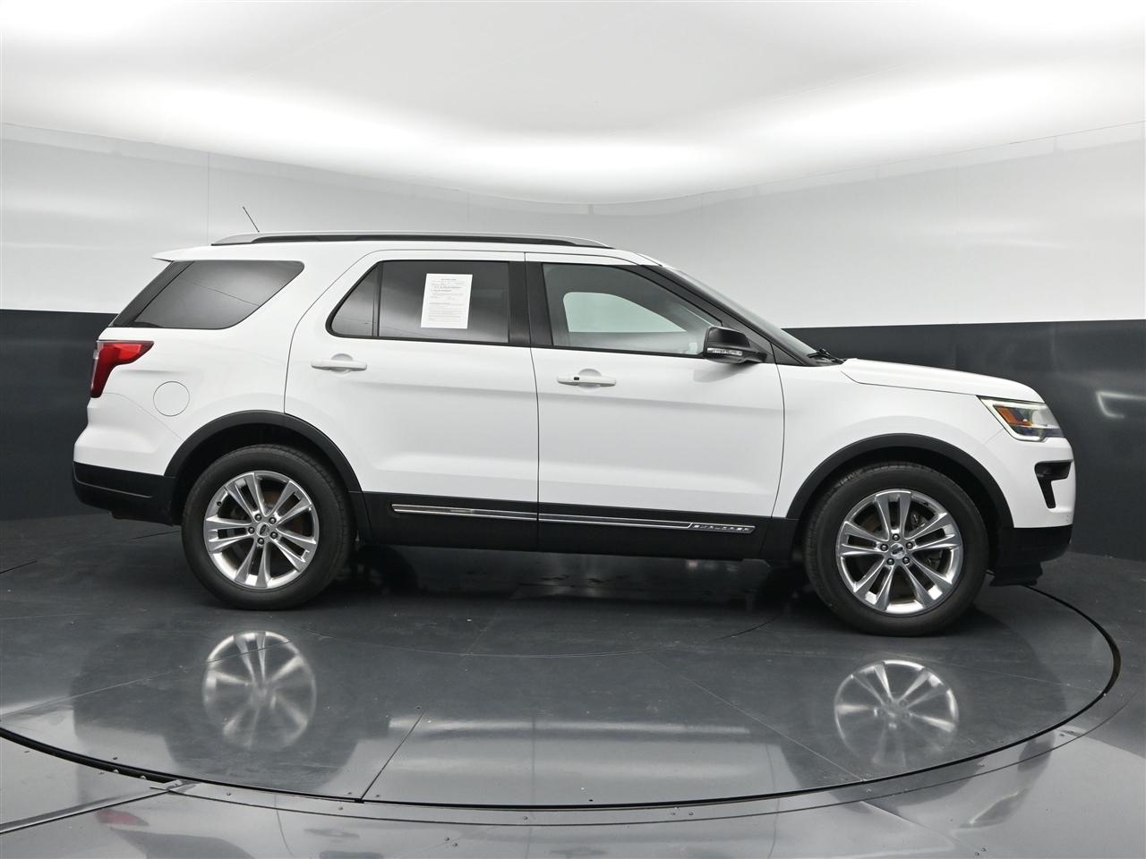Ford Explorer XLT 4WD 2018