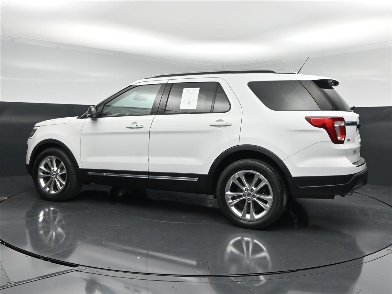 Ford Explorer XLT 4WD 2018