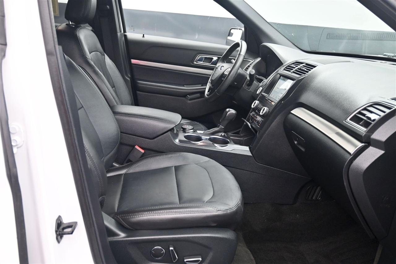 Ford Explorer XLT 4WD 2018