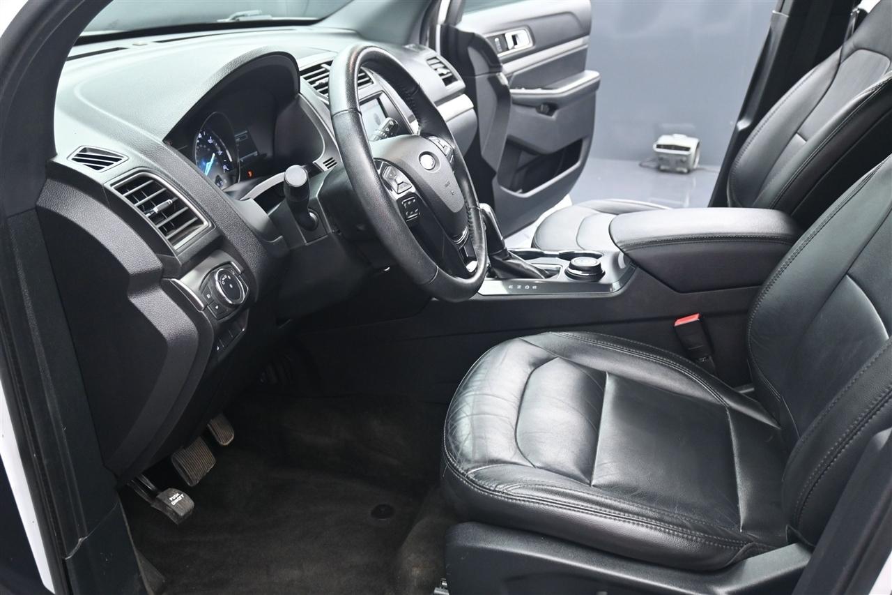 Ford Explorer XLT 4WD 2018