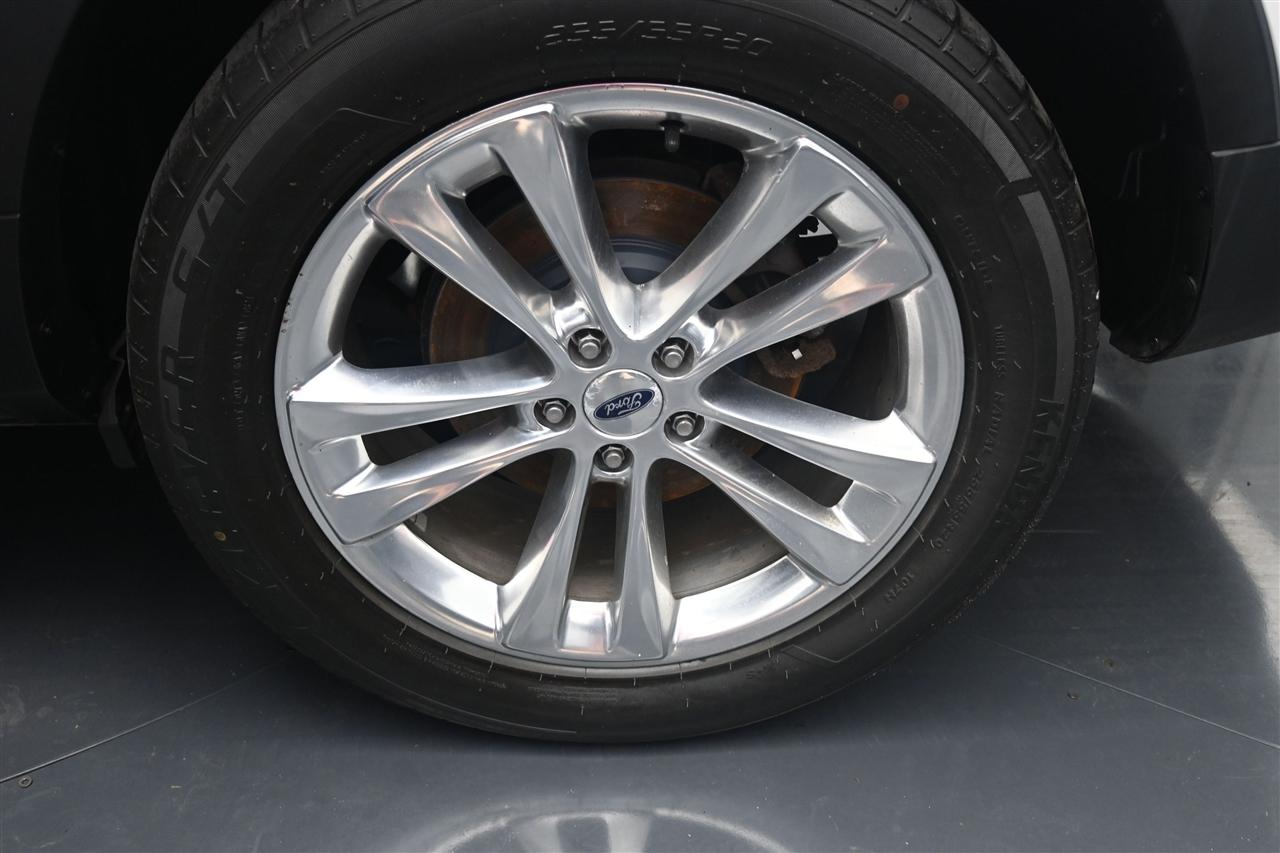 Ford Explorer XLT 4WD 2018