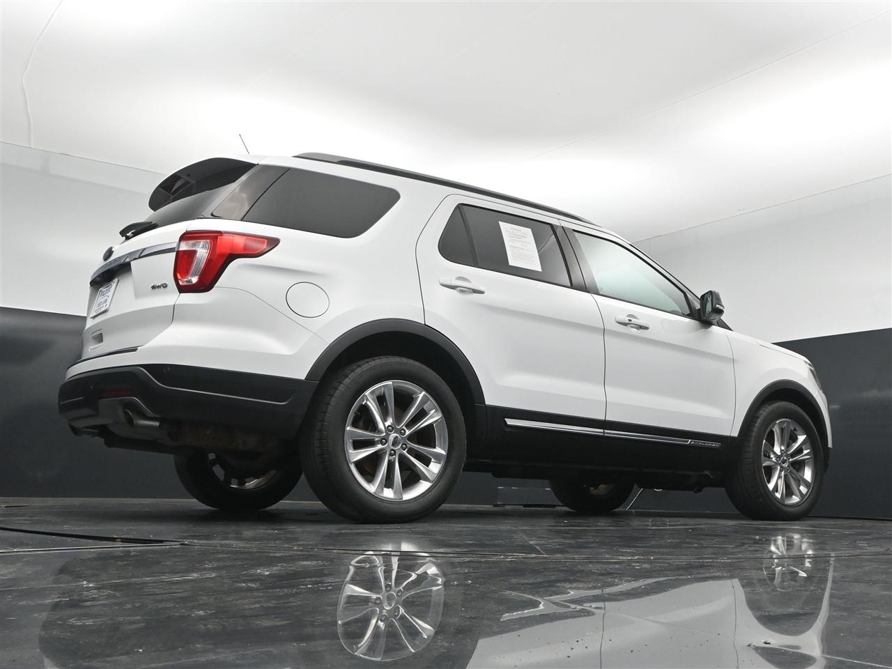 Ford Explorer XLT 4WD 2018